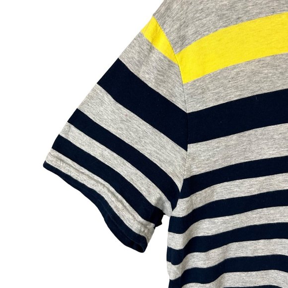 Urban Pipeline Men's Size M V-Neck Gray Yellow Stripes Short Sleeve T-Shirt EUC - Picture 3 of 9